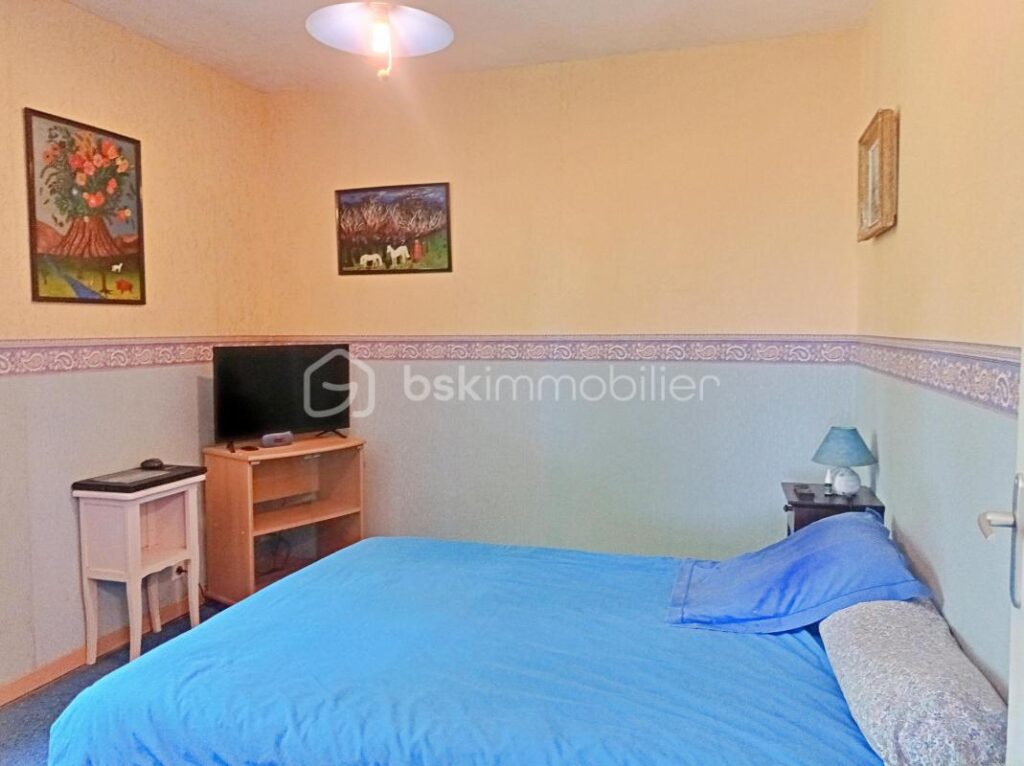 Maison 157m2 de plain-pied avec vue dégagée – 5 min de Catus – 6 pièces – 3 chambres – 157 m²