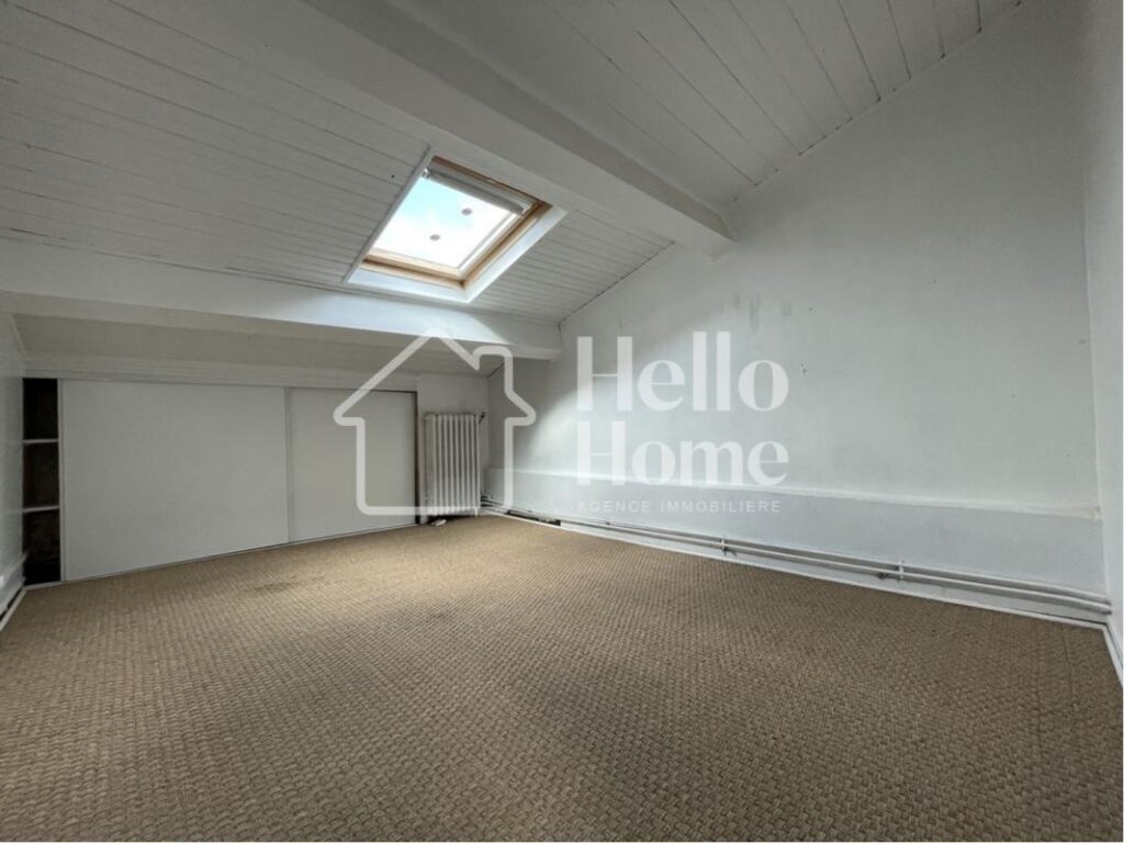 Maison – 116.9m ² – 6 pièces – 3 chambres – 116 m²