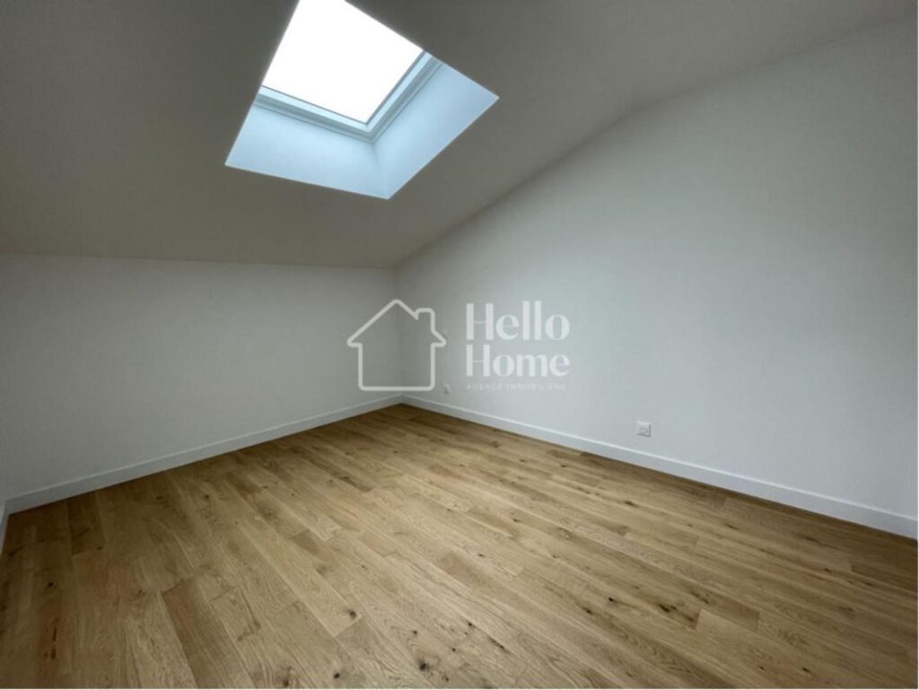 Appartement – 107.7m ² – 4 pièces – 3 chambres – 107 m²