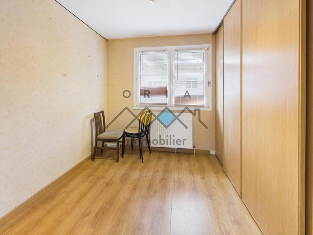 Maison – 5 pièces – 3 chambres – 100 m²