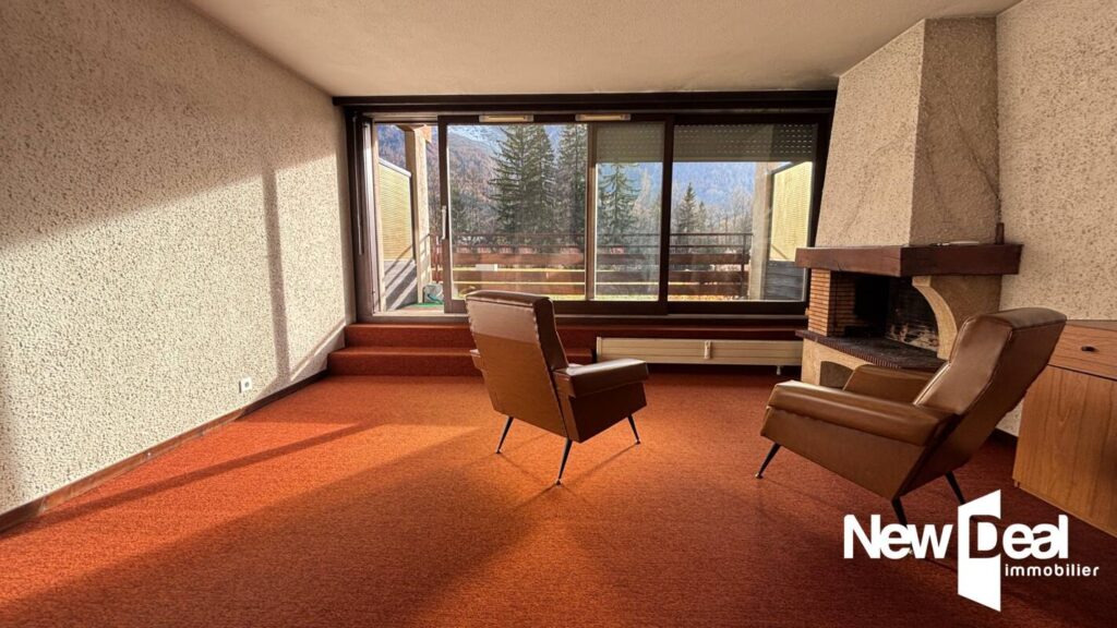 APPARTEMENT 2 Pièces – PARKING COUVERT PRIVATIF – CAVE – TERRASSE COUVERTE Plein SUD – 2 pièces – 1 chambre – 44 m²