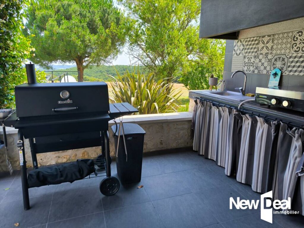 VILLA MODERNE PROCHE DE VILLENEUVE SUR LOT – 6 pièces – 4 chambres – 171 m²