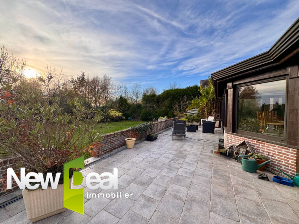 PLAIN PIED INDIVIDUEL / 4 CHAMBRES ET 1 BUREAU / GARAGE – 7 pièces – 4 chambres – 165 m²