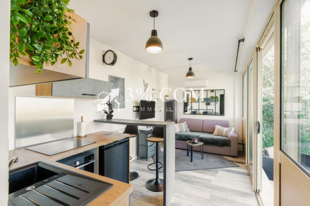 A vendre 2 pièces + studio Boulouris – 3 pièces – 2 chambres – 68 m²