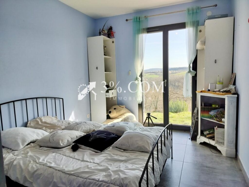 Villa contemporaine offrant 3 chambres et 114m2 habitables s – 5 pièces – 3 chambres – 115 m²