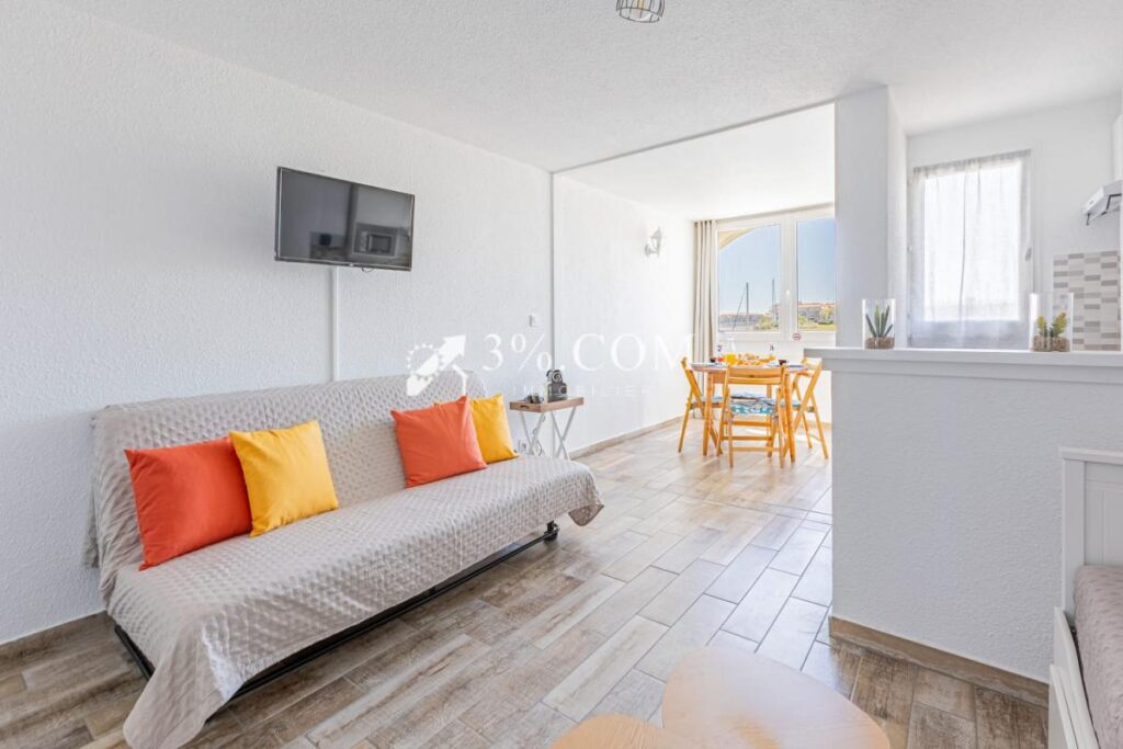 APPARTEMENT SUR I’ILE PRIVEE DES MARINAS – 2 pièces – 1 chambre – 30 m²