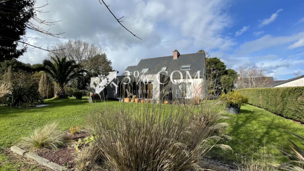 Baden, proche Port blanc, maison de 164m2 avec 5 chambres su – 6 pièces – 4 chambres – 164 m²