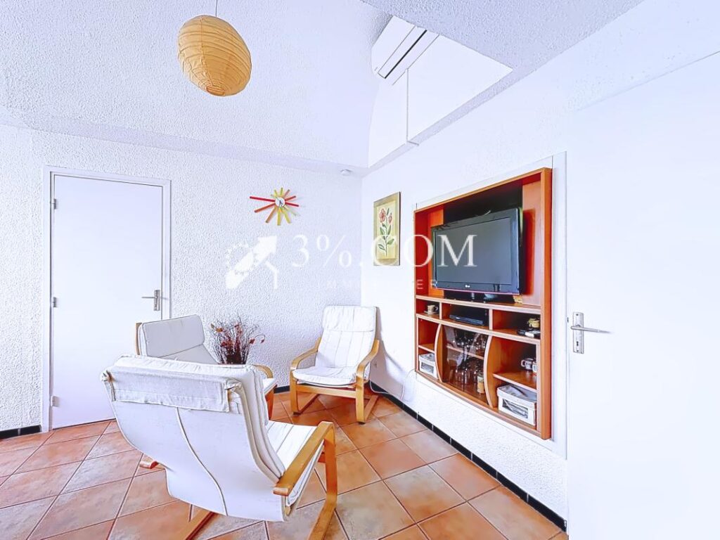 Charmant appartement 3 pièces de 41.61 m2 avec vue sur le po – 3 pièces – 2 chambres – 41 m²