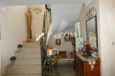 Maison de caractère 4 chambres, bureau et spacieux jardin ar – 8 pièces – 4 chambres – 183 m²