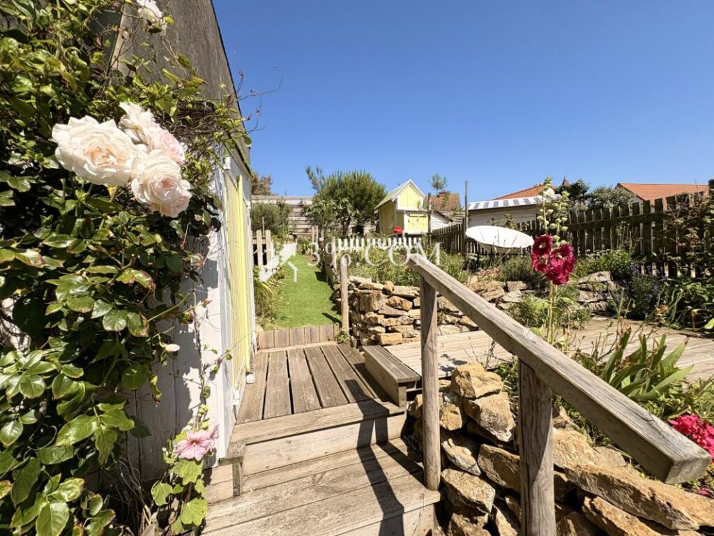 APPARTEMENT ET VUE MER EXCEPTIONNELS – 5 pièces – 2 chambres – 134 m²