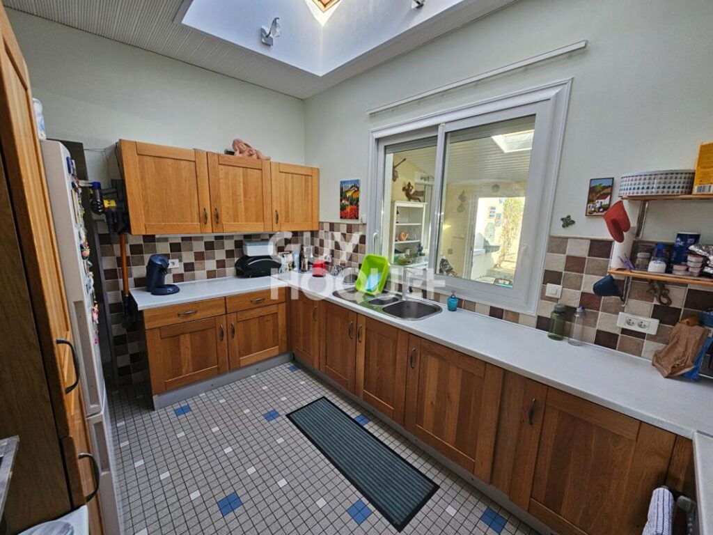 Maison atypique Mervent – 6 pièces – 4 chambres – 169 m²