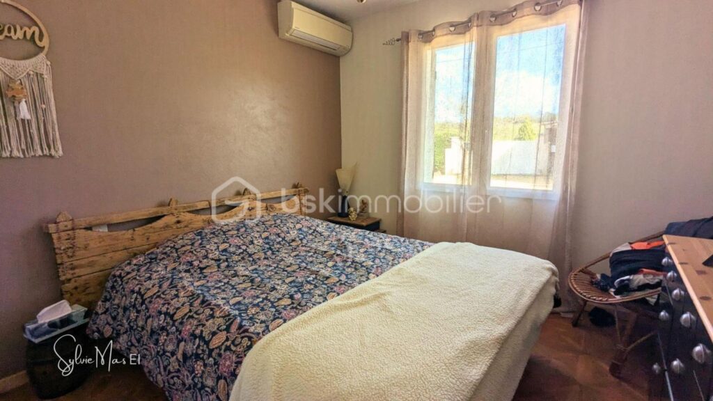 Plain-pied avec Piscine – garage – Portes du Périgord Noir – 4 pièces – 3 chambres – 106 m²