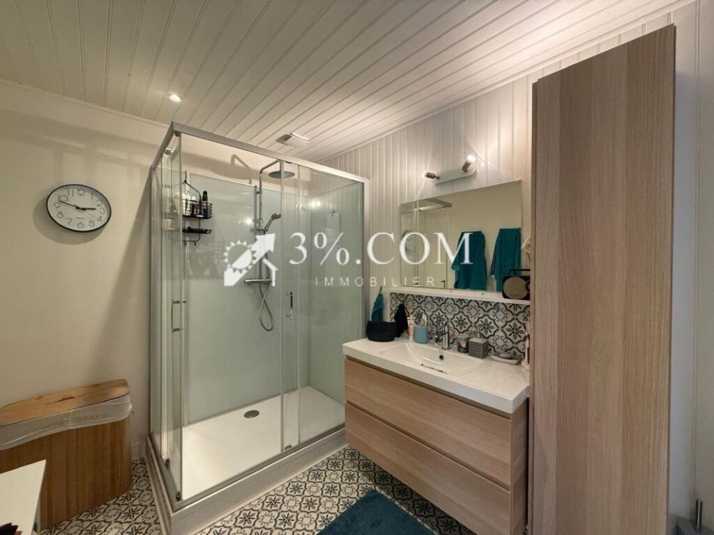 ERDEVEN Centre, Coupd de coeur ! – 8 pièces – 5 chambres – 140 m²