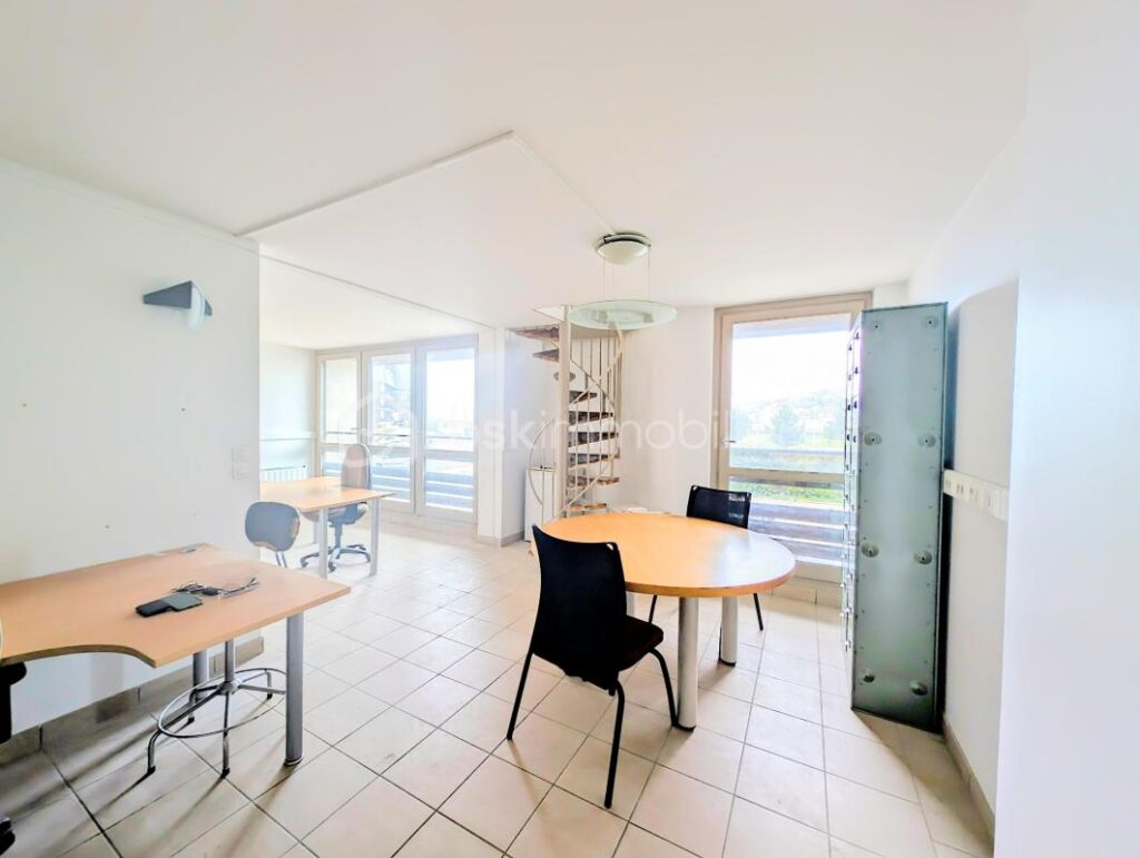 Superbe duplex à la Marina, vue mer et sur Casino de Trouville – 5 pièces – 3 chambres – 117 m²