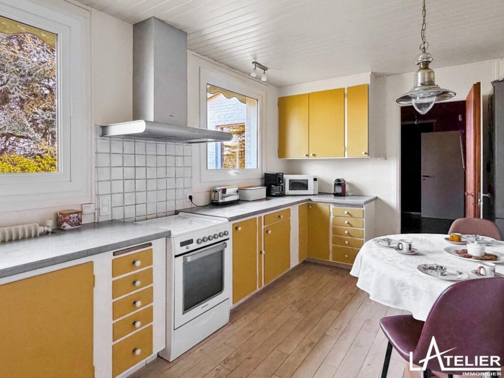 MA CONFIDENCE – 8 pièces – 5 chambres – 209 m²