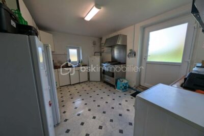 Maison de campagne – 6 pièces – 4 chambres – 143 m²