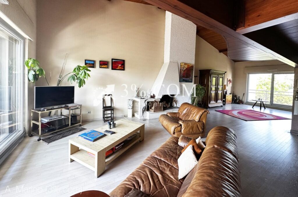 Duplex 6 pièces 171M2 – 7 pièces – 4 chambres – 171 m²