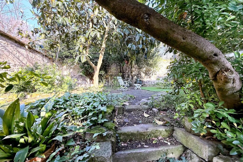 Appartement sans vis a vis au calme avec vue sur verdure – 3 pièces – 2 chambres – 36 m²