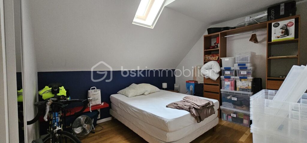 LOCATION T4 Traversant 101M² – Dernier étage – 2 balcons sans vis-à-vis – Quartier des Amoureux à Nîmes – 4 pièces – 3 chambres – 101 m²