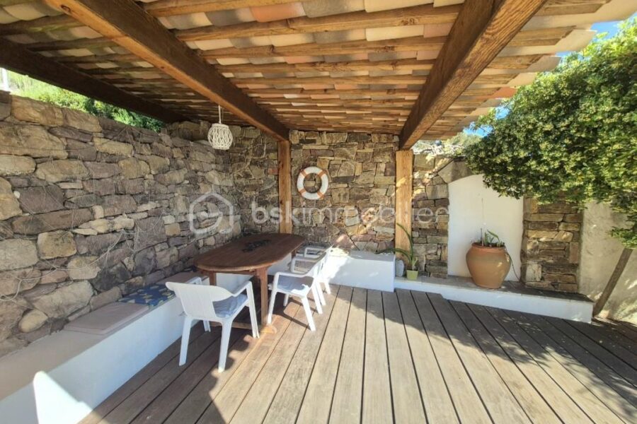 Maison à vendre à Carqueiranne