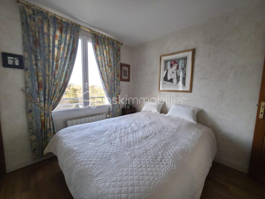 À VENDRE – T2 lumineux avec balcon, potentiel T3, cave et parking – 2 pièces – 1 chambre – 50 m²