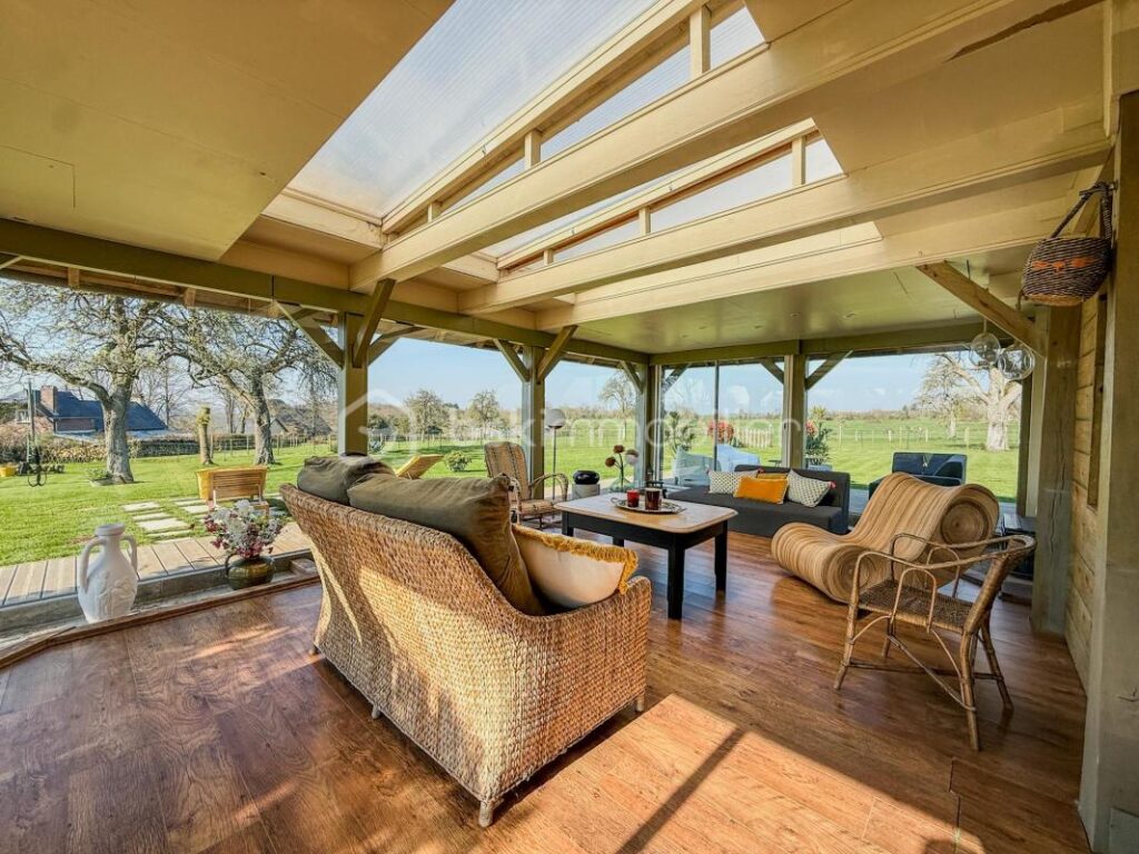 Propriété normande de caractère avec vue vallée –Cadre d’exception – – 7 pièces – 4 chambres – 187 m²