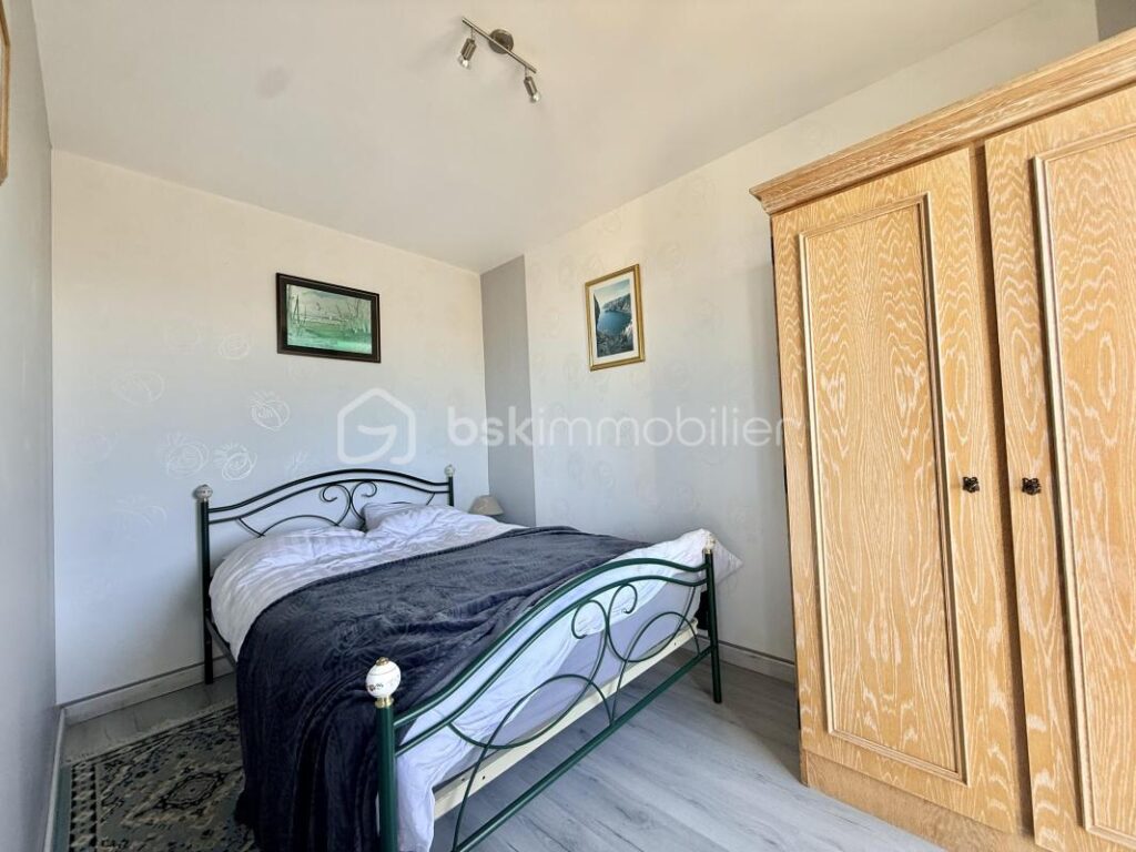 Appartement T2 – Dernier étage avec ascenseur – Vue mer 180° exceptionnelle – Paramé (Saint-Malo) – 2 pièces – 1 chambre – 41 m²