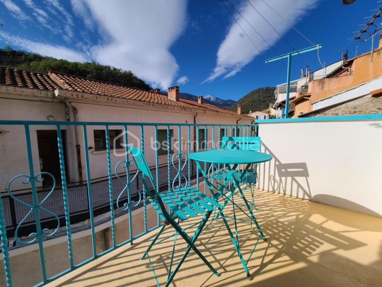 EXCLUSIVITE MAISON AVEC TERRASSE ET GARAGE – 3 pièces – 1 chambre – 37 m²