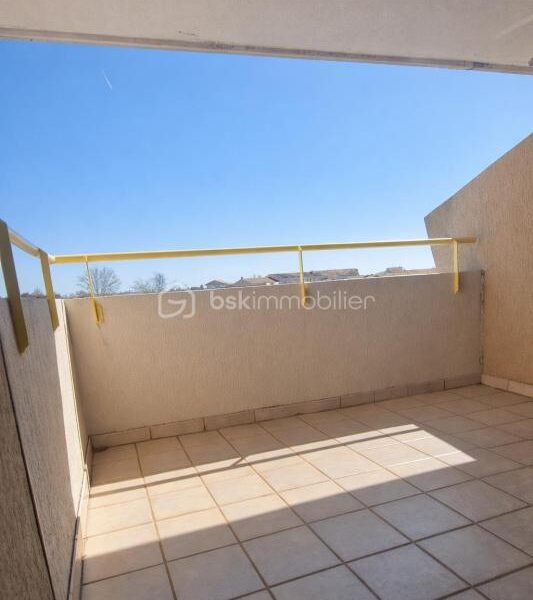Appartement à vendre à Le grau du roi — Vue sur la ville — photo 8