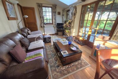 Maison de caractère – Volume, élégance et charme authentique – 182 m² – 6 pièces – 3 chambres – 182 m²