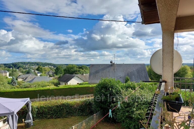 EGLETONS – Maison T3 vue degagée – NR pièces – 2 chambres – 86.00 m²