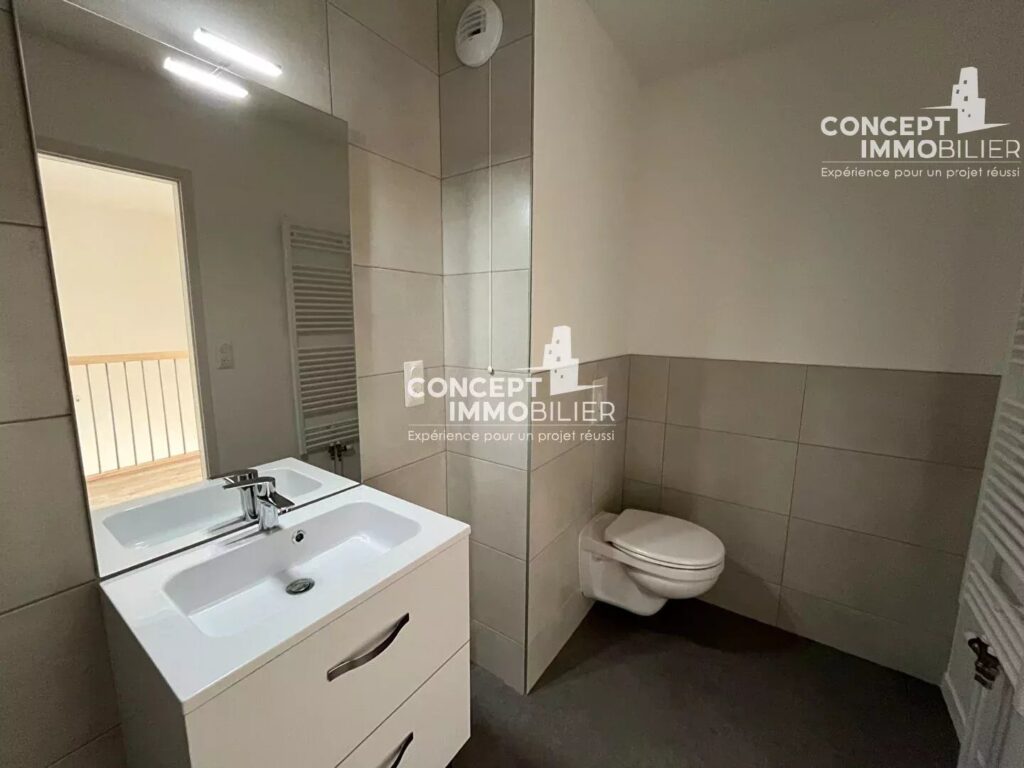 Maison Fameck 5 pièce(s) 111 m2 – garage et jardin – quartier calme – 5 pièces – 4 chambres – 111 m²