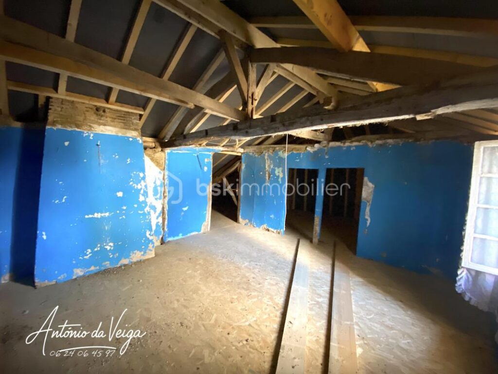 🏡 À vendre – Maison avec potentiel à 5 min de Cazaubon – 5 pièces – 3 chambres – 120 m²