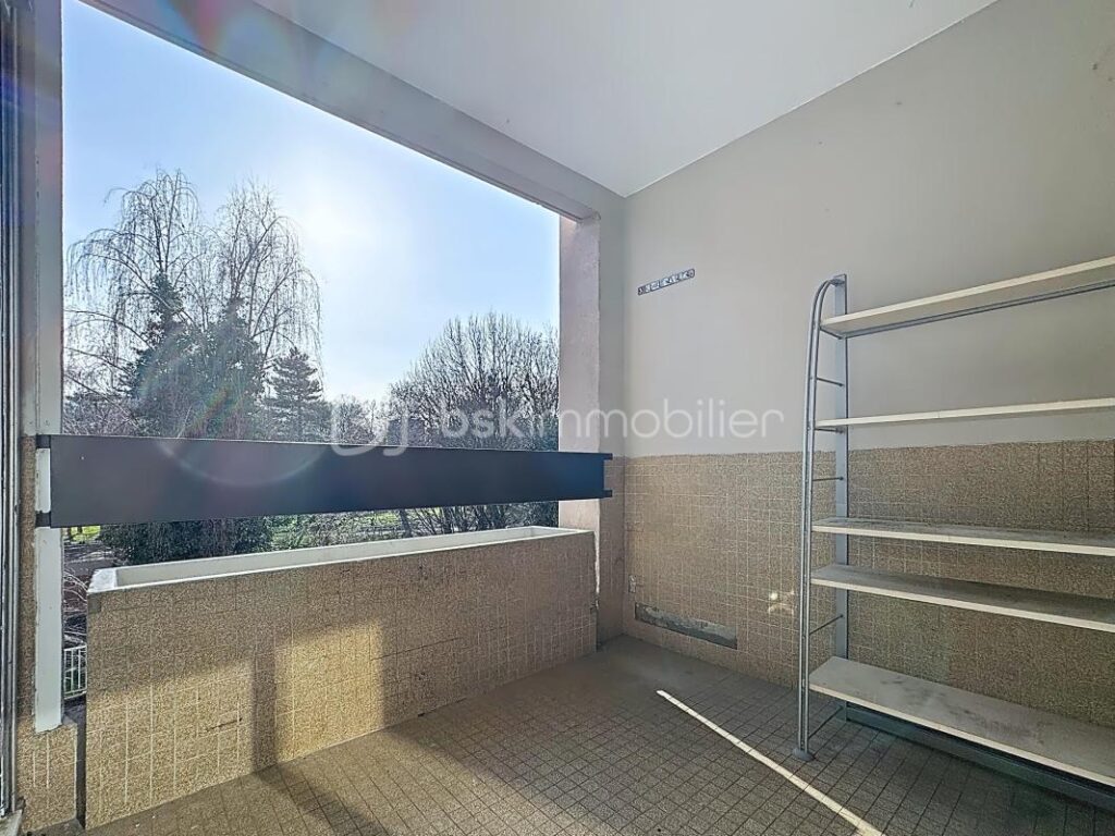 Appartement 5 pièces – 101 m² – Terrasse, Garage et Cave INCLUS – Échirolles – 5 pièces – 4 chambres – 103 m²