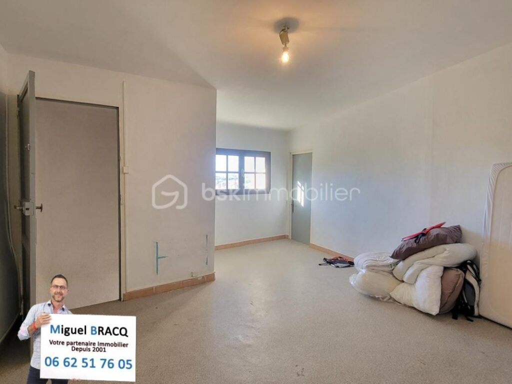 Coup de coeur ! maison F4 avec séjour cuisine de 52 m² + terrasse + parking + garage sur Lespignan 34710 – 4 pièces – 3 chambres – 107 m²