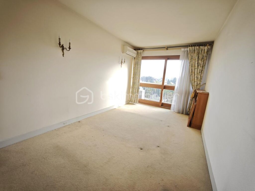 SAINT GRATIEN 3 PIECES DERNIER ETAGE/ LAC D’ENGHIEN – 3 pièces – 2 chambres – 78 m²