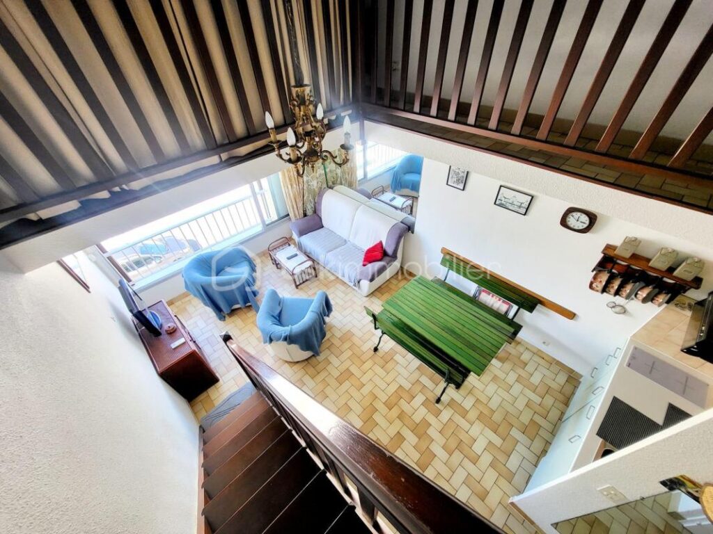 Appartement vue mer – Quartier Casino – 30 m de la plage – 2 pièces – 1 chambre – 43 m²