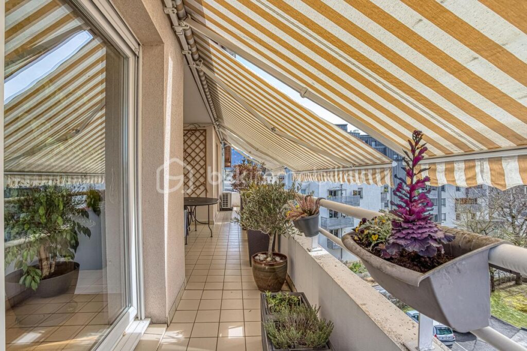 Duplex 5 pièces – Dernier étage – 5 pièces – 4 chambres – 132 m²