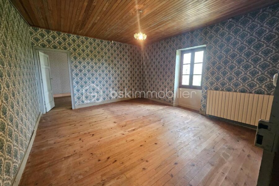 Maison à vendre à Perville
