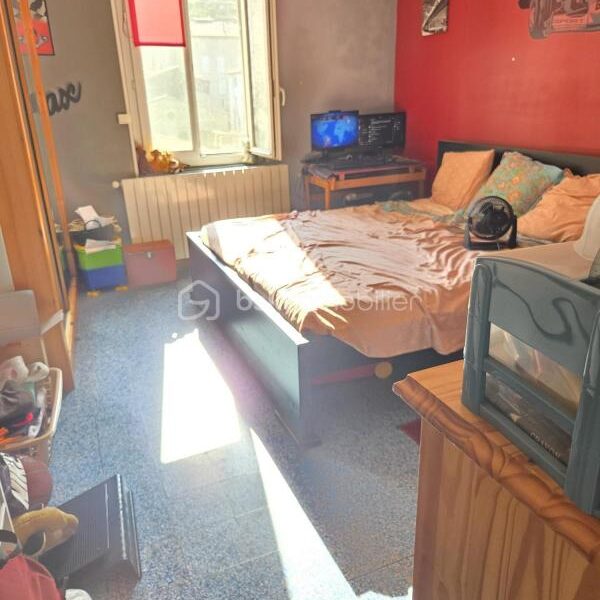 Maison à vendre à Sumene