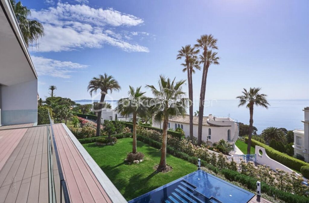 Somptueuse Villa contemporaine avec vue mer panoramique – Domaine privé à Cannes – 7 pièces – 5 chambres – 435 m²
