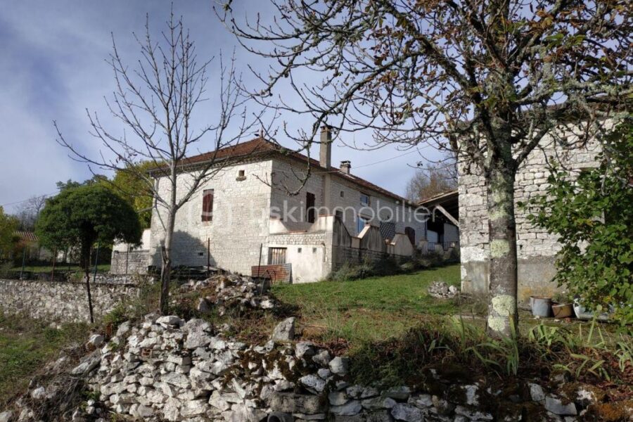 Maison à vendre à Montaigu de quercy
