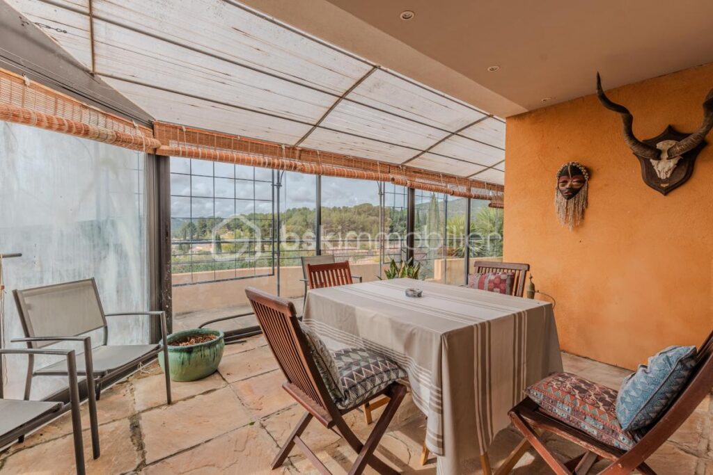 EXCEPTIONNEL – 6 pièces – 4 chambres – 229 m²