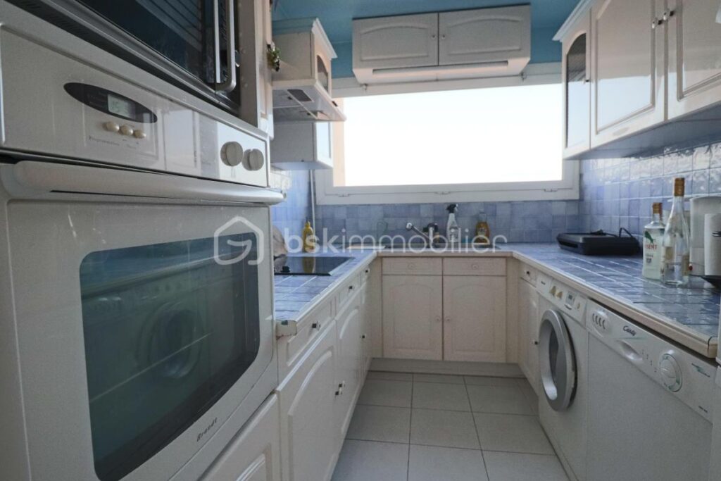 À VENDRE(06) CANNES- Appartement vue mer exceptionnelle, 3 pièces 80 m2 Habitables ! – 3 pièces – NR chambres – 68 m²