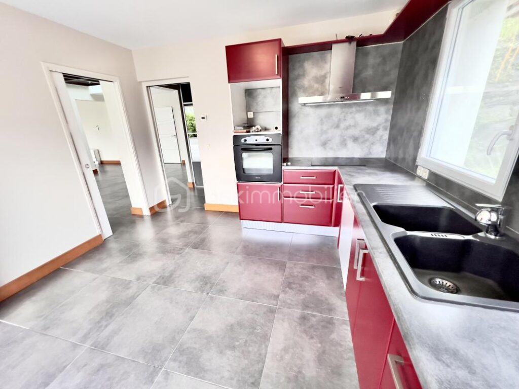 MAISON D’EXCEPTION DE 177 M² – 6 pièces – 5 chambres – 177 m²