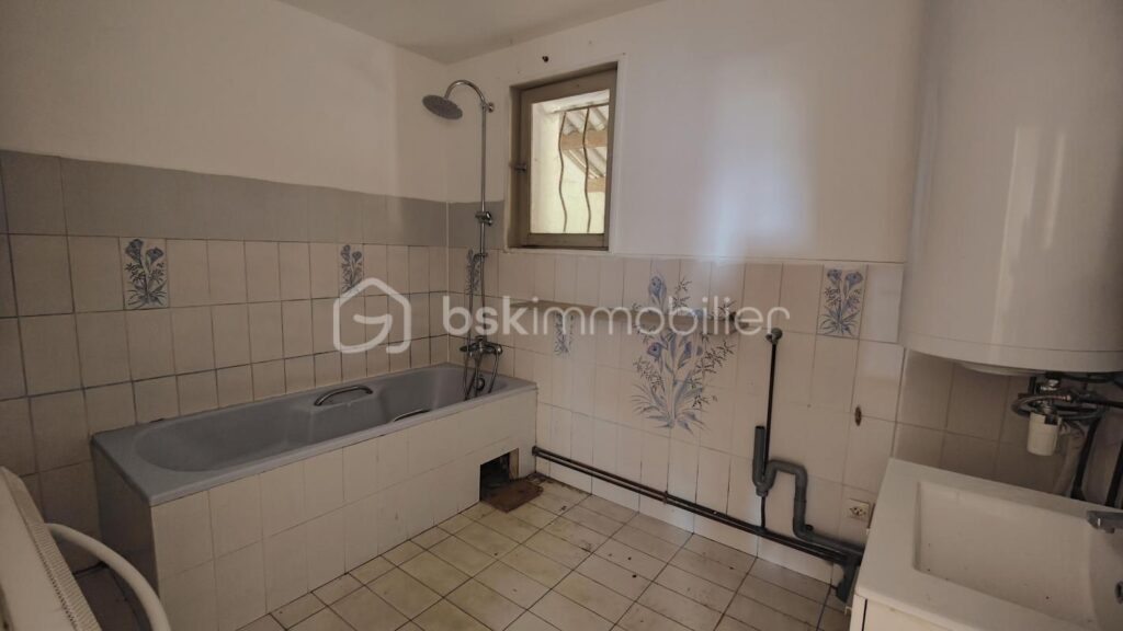 Maison de campagne – 5 pièces – 4 chambres – 116 m²