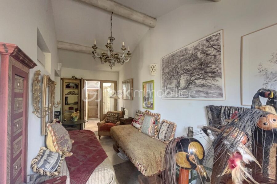 Maison à vendre à Menerbes