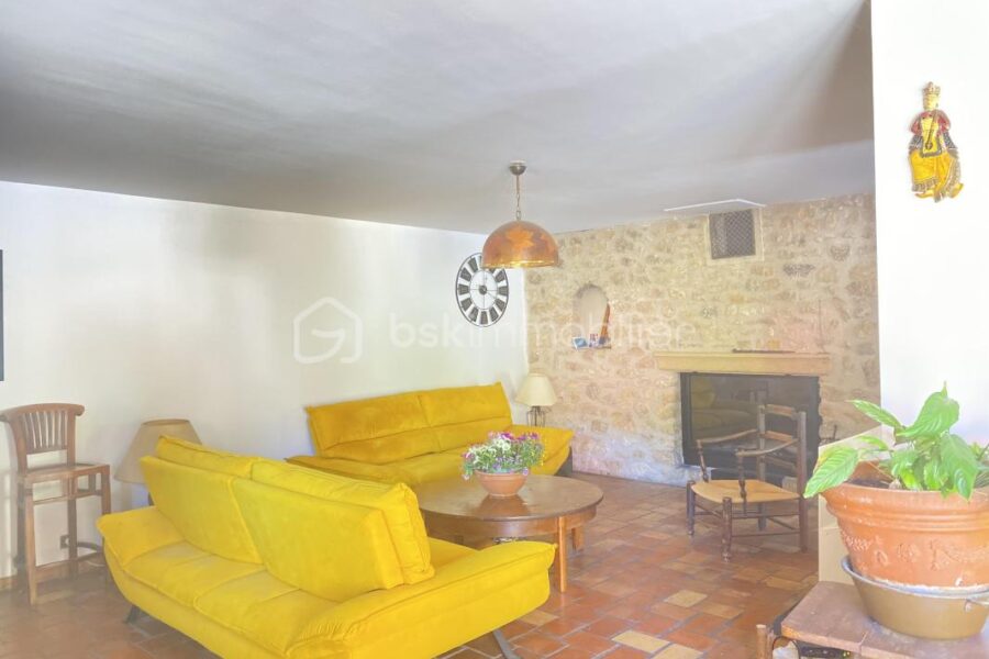 Maison à vendre à La roque d antheron — Vue nature — photo 9