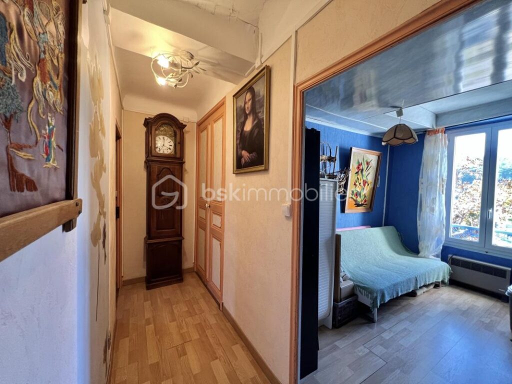 Vente maison de ville – 4 pièces avec terrasse – 4 pièces – 3 chambres – 78 m²