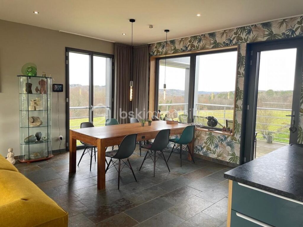 Maison Contemporaine d’Architecte de 2020 située à Loubéjac 24550 – 4 pièces – 3 chambres – 135 m²